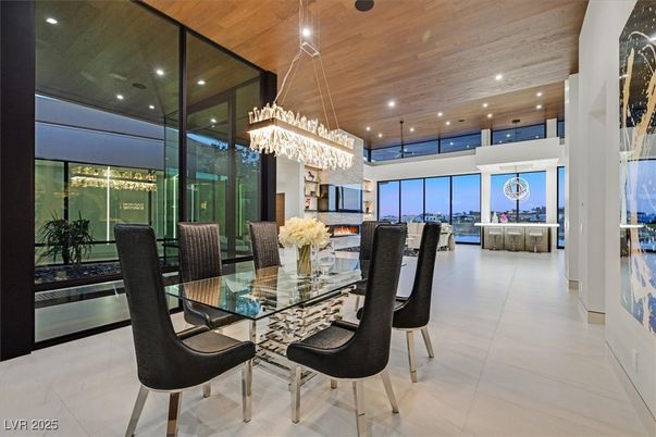 Chandelier, Dining room, Interior, Recessed Lighting, Wooden Ceilings