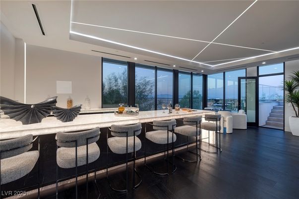 Interior, Recessed Lighting, Wood Texture Flooring