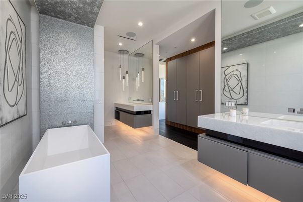 Bathroom, Dual Sink Vanities, Interior, Pendant Lights, Recessed Lighting