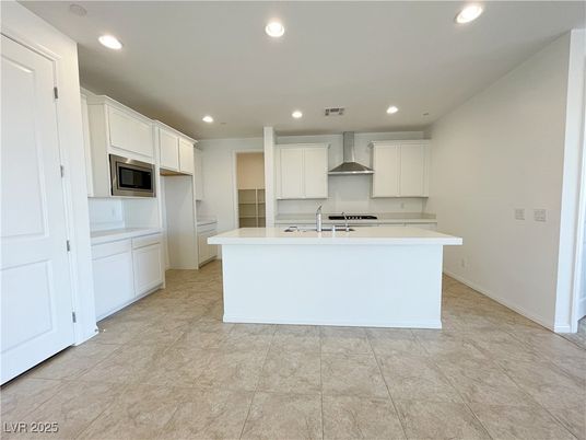Interior, Kitchen, Recessed Lighting