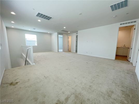 Bathroom, Empty room, Interior, Recessed Lighting