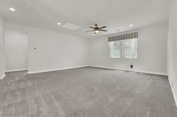Empty room, Interior, Recessed Lighting