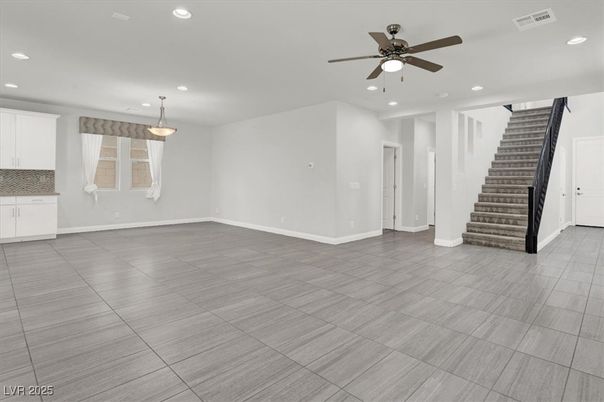 Empty room, Interior, Pendant Lights, Recessed Lighting