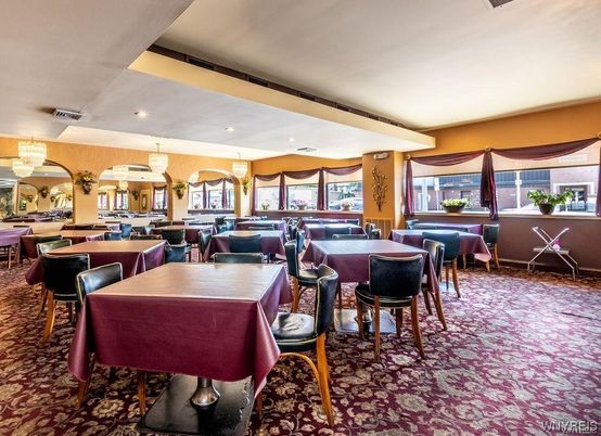 Chandelier, Dining room, Interior, Recessed Lighting