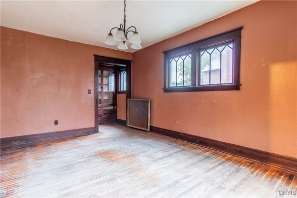 Chandelier, Empty room, Interior, Wood Texture Flooring
