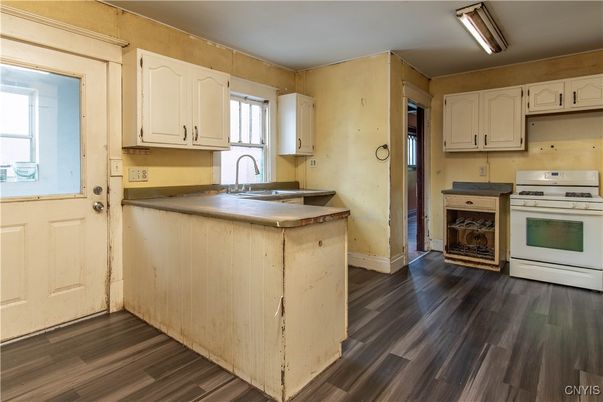 Interior, Kitchen, Wood Texture Flooring