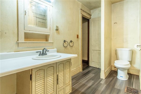 Bathroom, Interior, Wood Texture Flooring