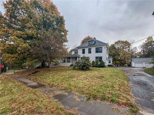 Backyard, Detached Garage, Exterior
