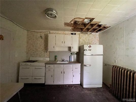 Interior, Kitchen