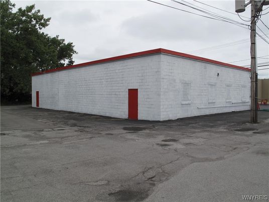 Detached Garage, Exterior