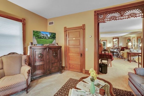 Dining room, Interior