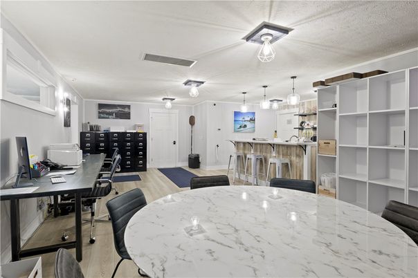 Dining room, Interior, Kitchen, Pendant Lights, Wood Texture Flooring
