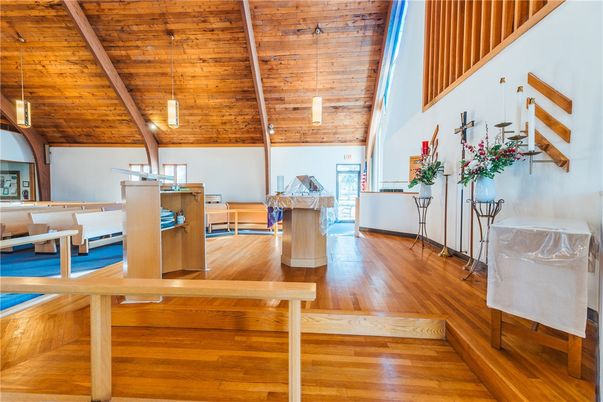 Interior, Pendant Lights, Wooden Ceilings, Wood Texture Flooring
