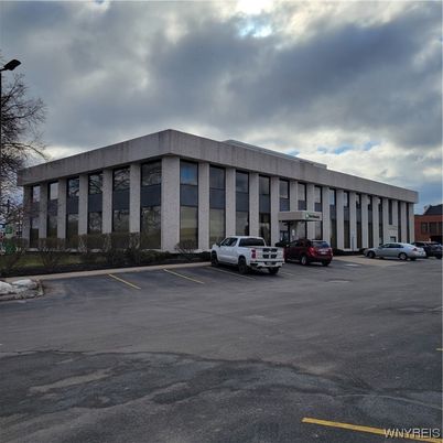 Exterior, Facade, Condo Building