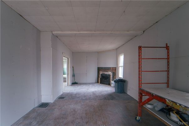 Empty room, Fireplace, Interior