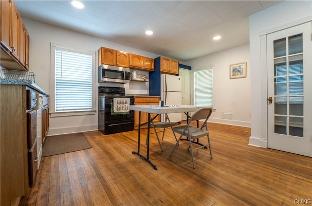 Interior, Kitchen, Recessed Lighting, Wood Texture Flooring