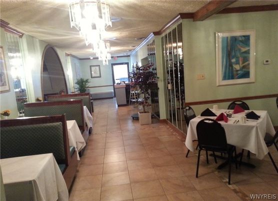 Chandelier, Dining room, Interior