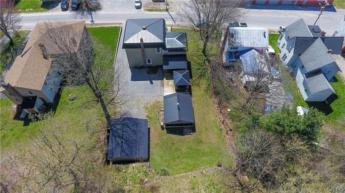 Exterior, Drone