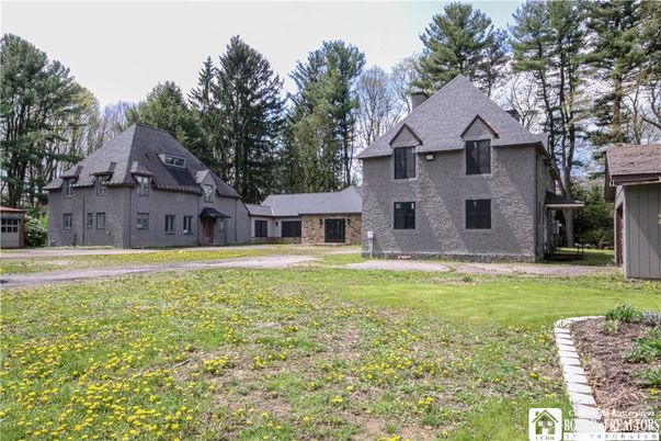 Backyard, Exterior, Facade, French Provincial