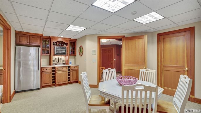 Dining room, Interior, Kitchen, Recessed Lighting