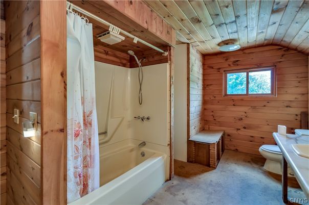 Bathroom, Interior, Wooden Ceilings, Wooden Walls