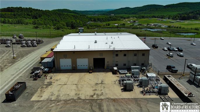 Exterior, Drone
