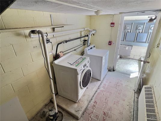Interior, Washer