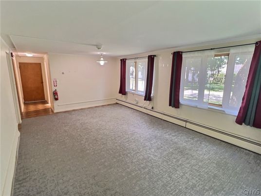 Empty room, Interior, Pendant Lights