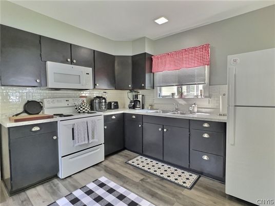 Interior, Kitchen, Wood Texture Flooring