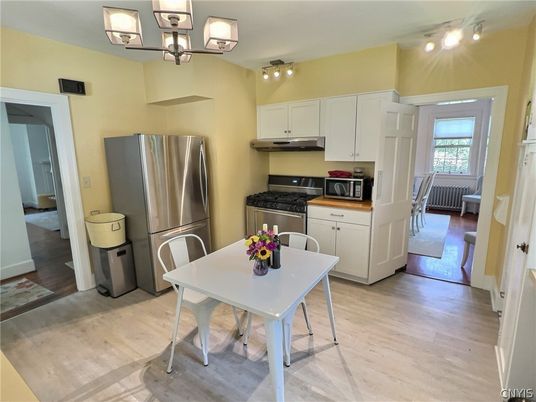 Dining room, Interior, Kitchen, Stainless Steel Appliances, Wood Texture Flooring
