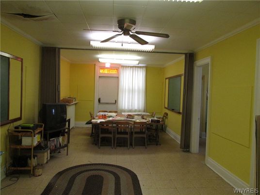 Dining room, Interior