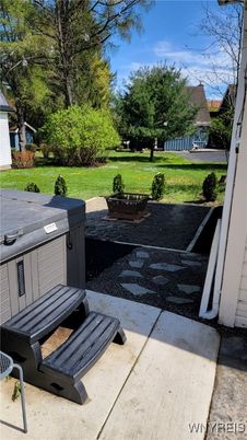 Backyard, Exterior, Hot Tub