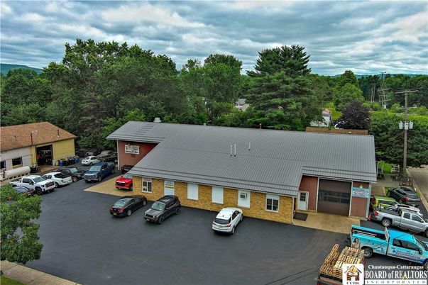 Exterior, Drone