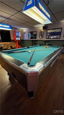 Billiard Table, Game Room, Interior, Wood Texture Flooring