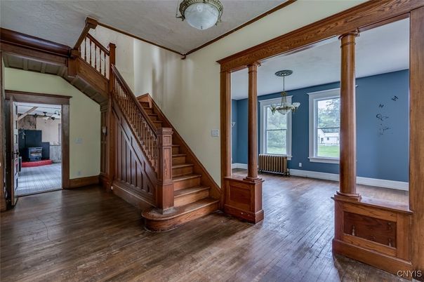 Chandelier, Empty room, Interior, Wood Texture Flooring