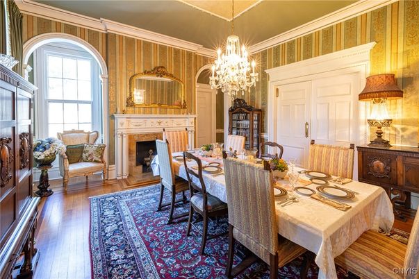 Chandelier, Dining room, Fireplace, Interior, Wood Texture Flooring