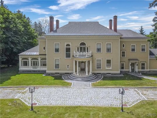 Backyard, Exterior, Facade, Georgian