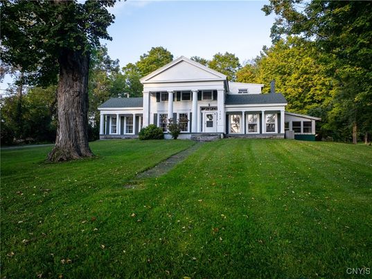 Backyard, Exterior, Facade, Georgian