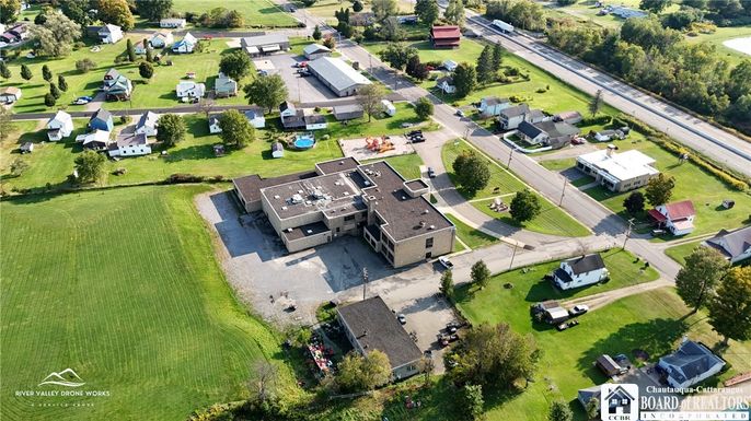 Exterior, Drone