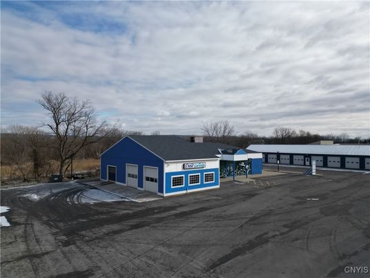 Detached Garage, Exterior