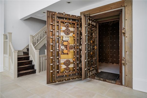 Interior, Wine Storage