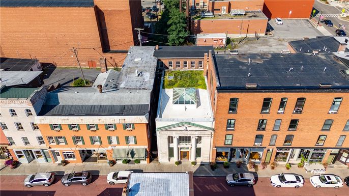 Exterior, Drone