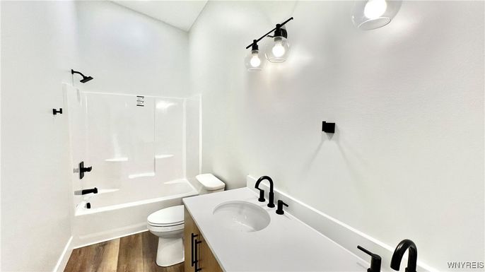 Bathroom, Interior, Wood Texture Flooring