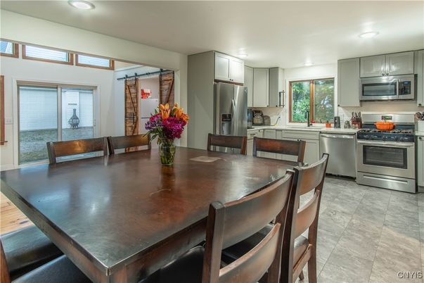 Dining room, Interior, Kitchen, Recessed Lighting, Stainless Steel Appliances