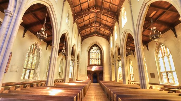Chandelier, Interior, Piano, Wooden Beams, Wooden Ceilings