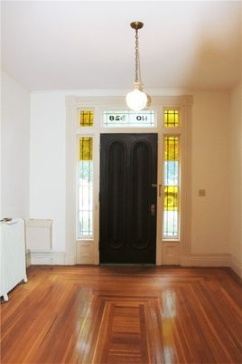 Interior, Pendant Lights, Wood Texture Flooring