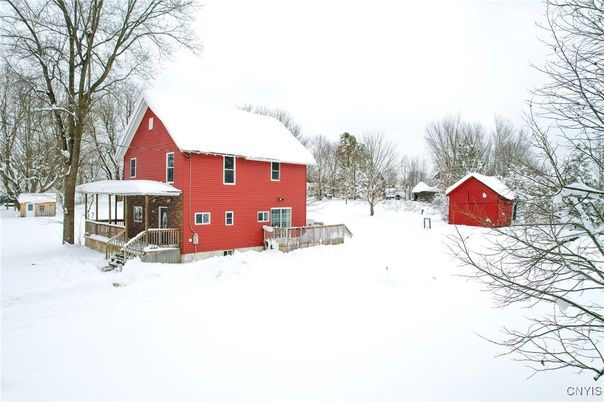 Backyard, Detached Garage, Exterior
