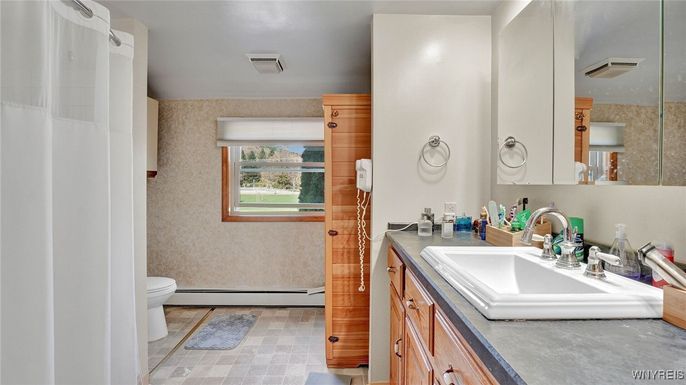 Bathroom, Interior