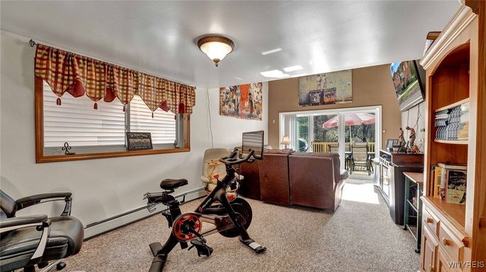 Fitness Equipment, Interior, Living room