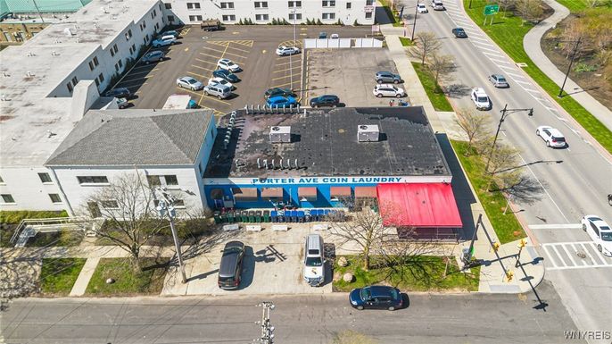 Exterior, Drone